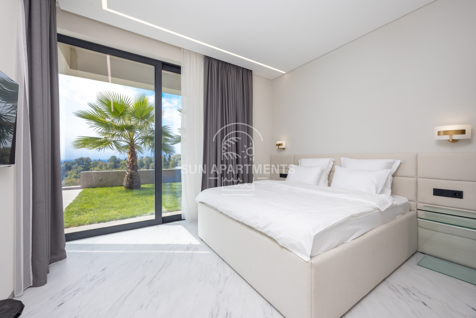 Реализация: Дом 600 м.кв в г.Сочи