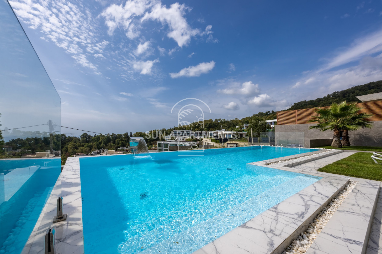 Реализация: Дом 600 м.кв в г.Сочи