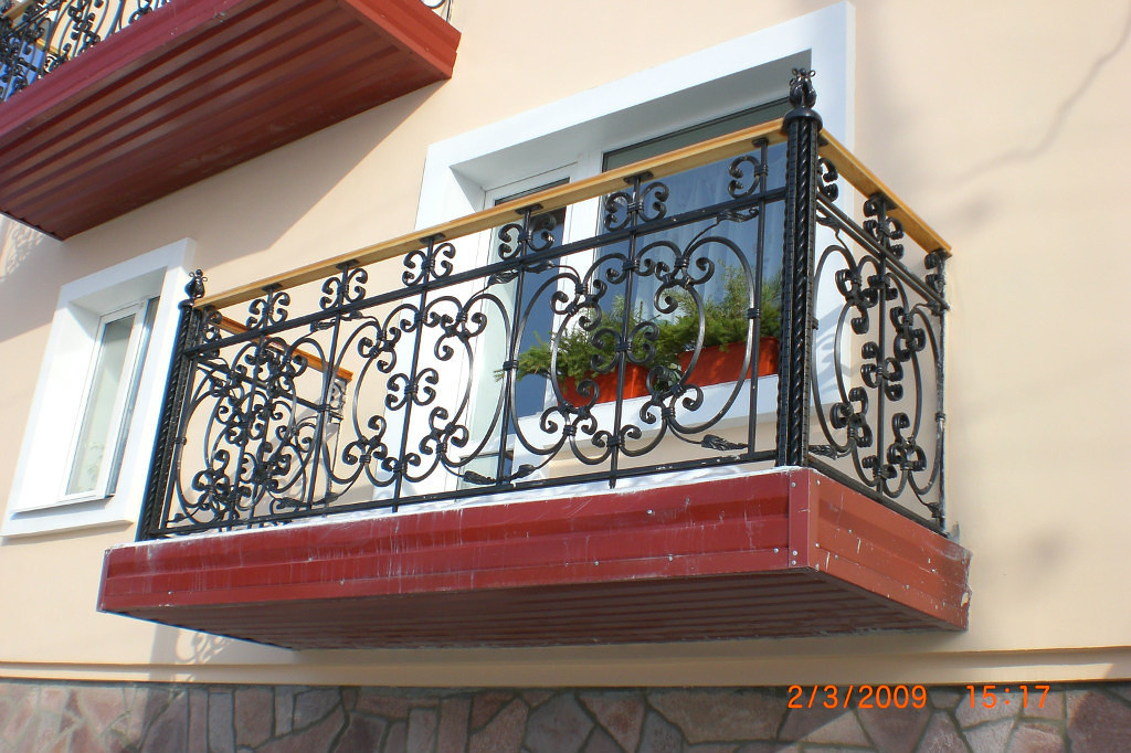 Обложка проекта: Балкон