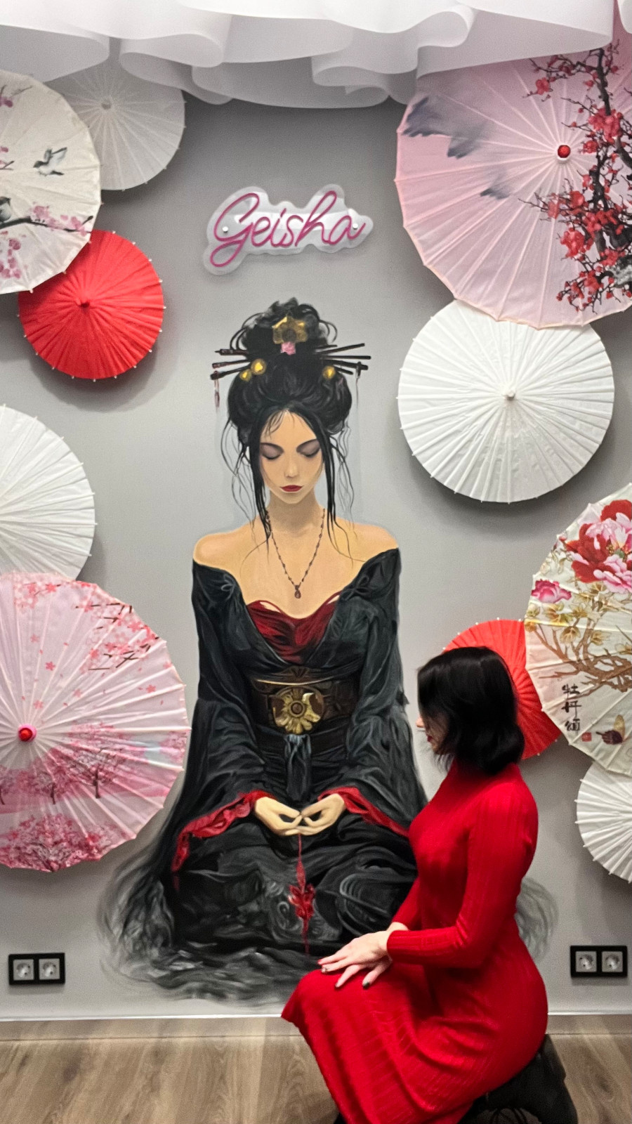 Роспись стен, мебели