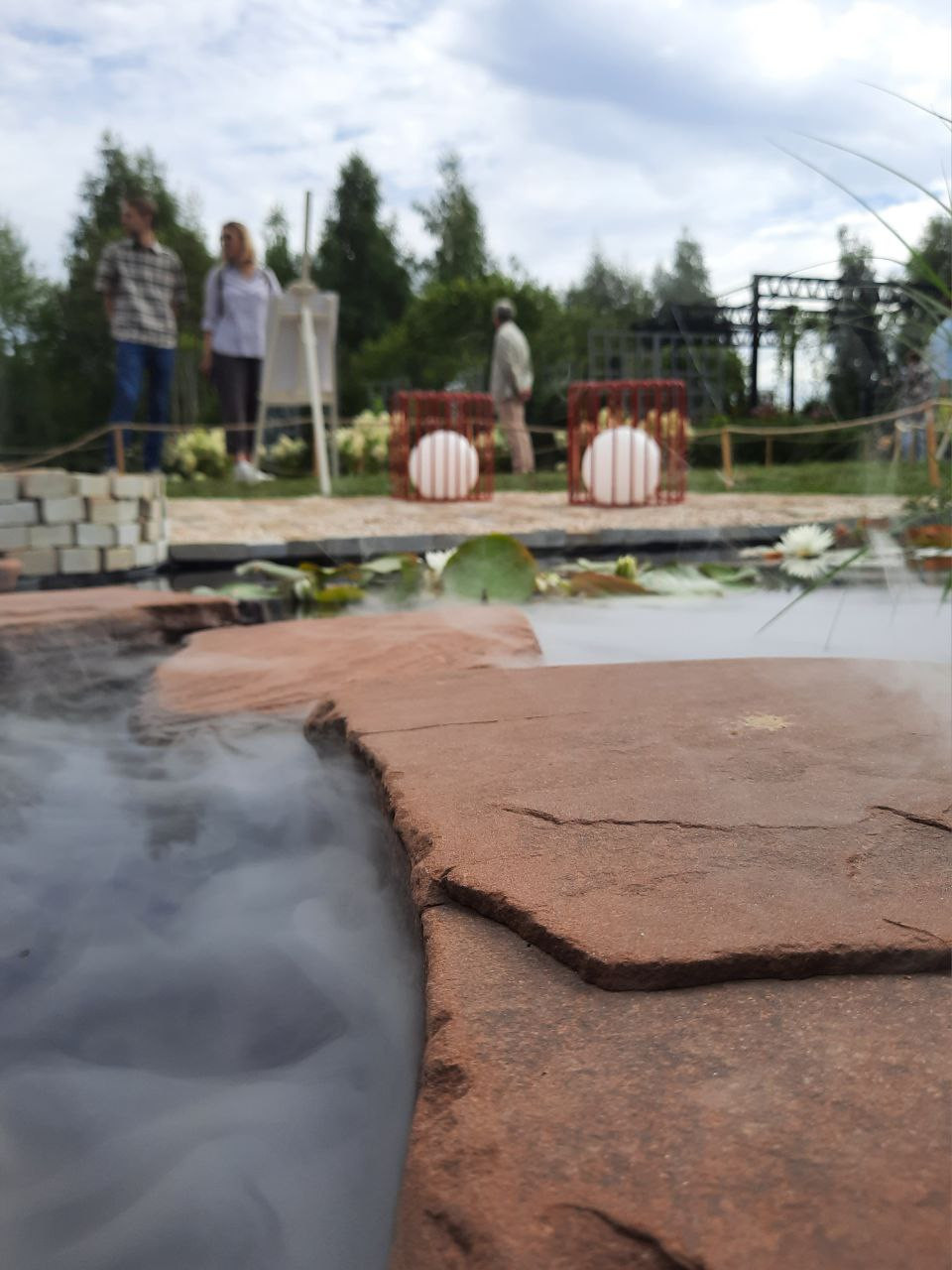 Выставочный сад на фестивале в Царицыне "Видение розы"