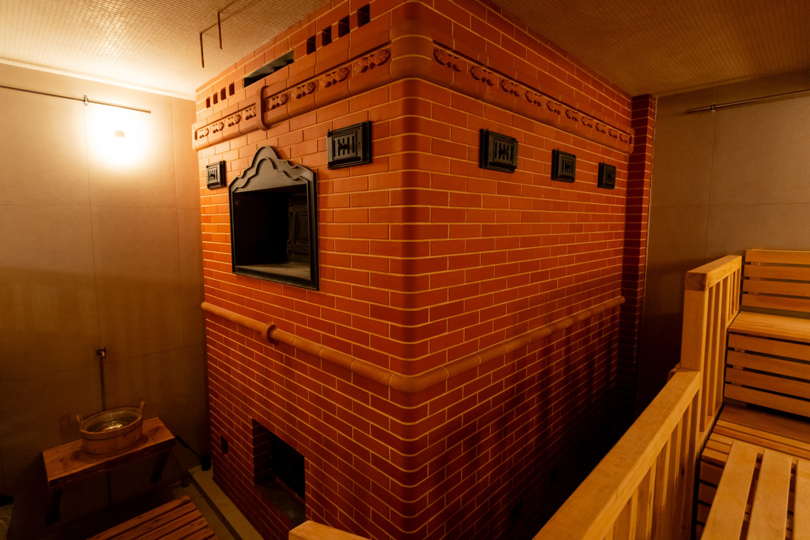 Банный комплекс "Новомостовые бани"