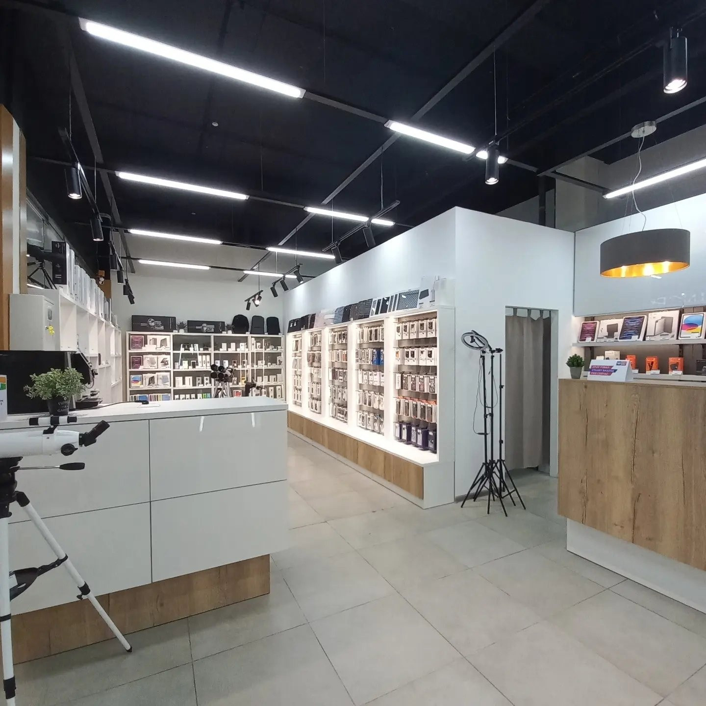 Дизайн проект в торговом центре Черемушки