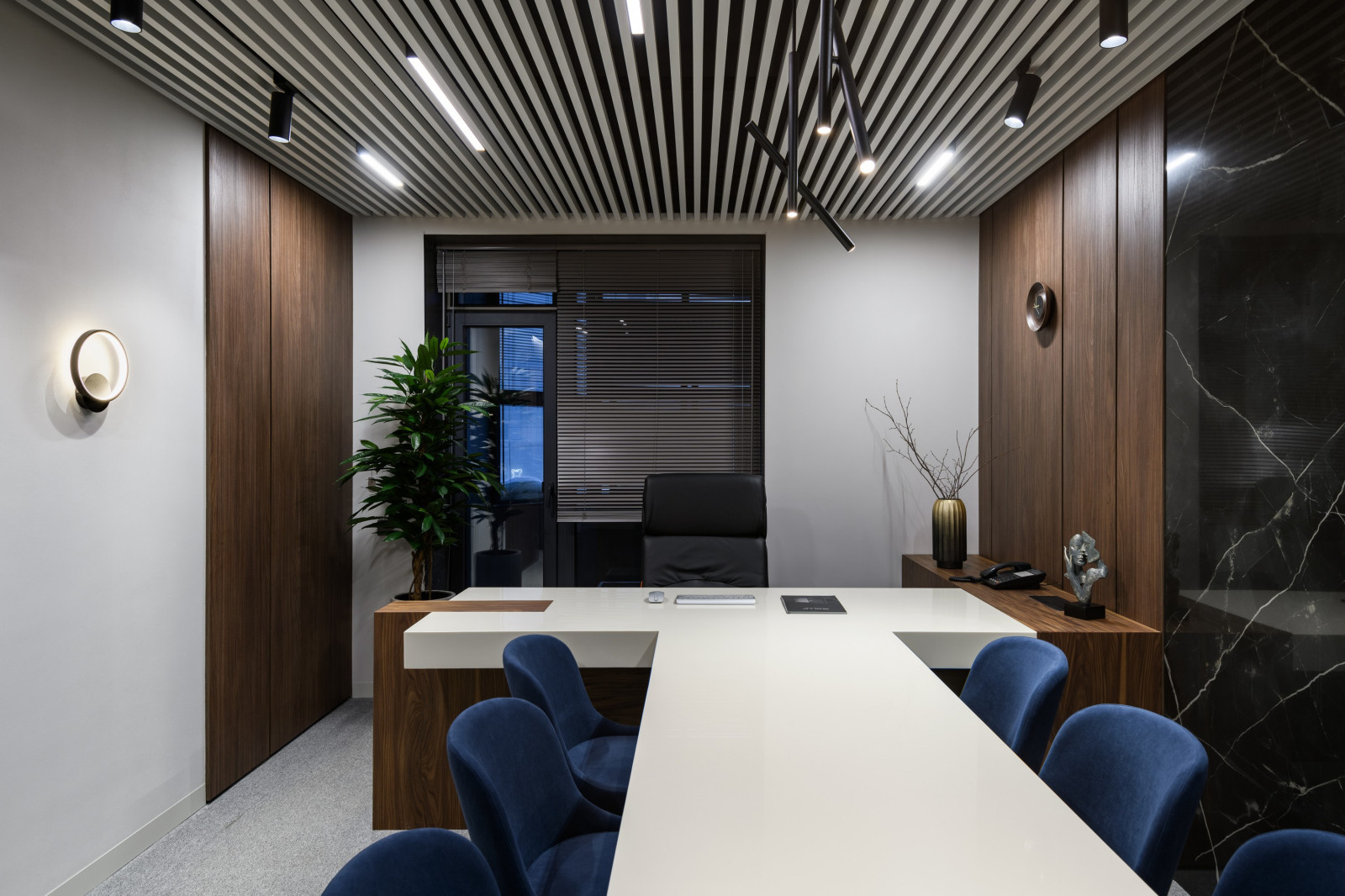 Интерьер офиса проектного института