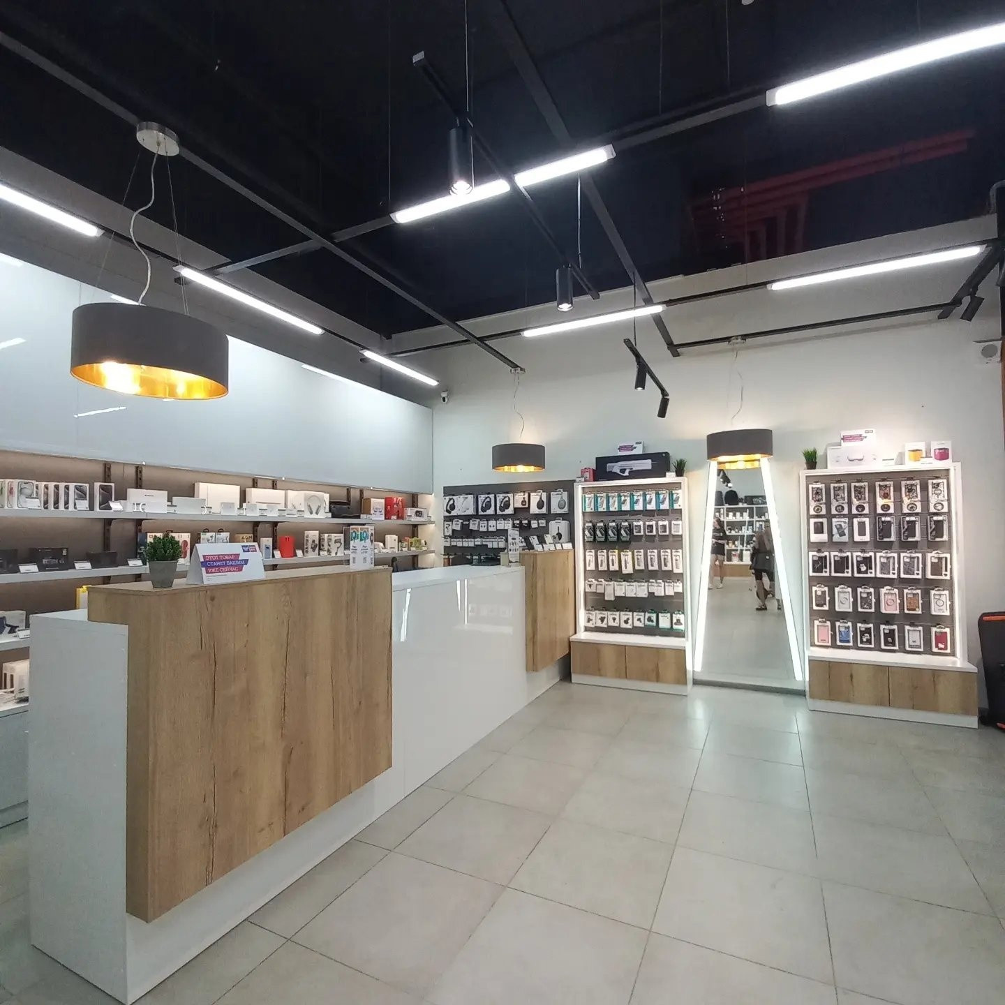 Обложка проекта: Магазин цифровой техники ELECTRONIQ ТЦ Черемушки/ город Владимир