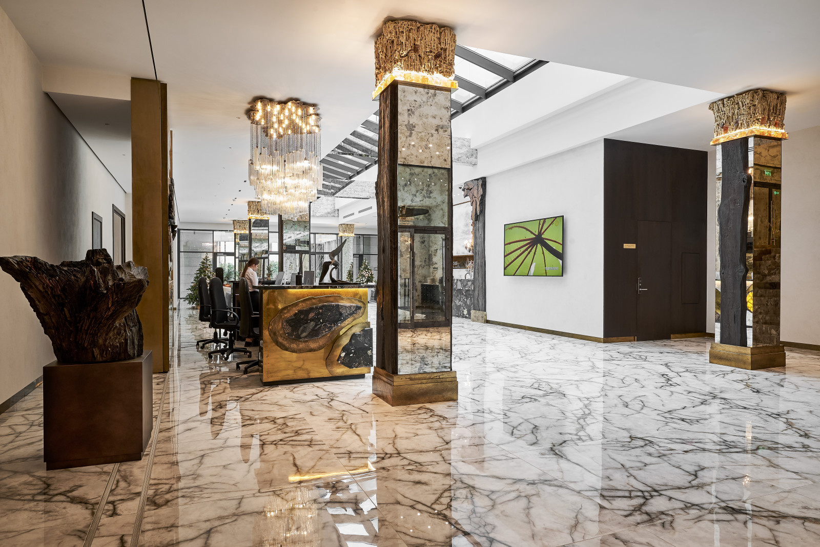 Оформление фойе отеля | LUCIANO HOTEL & SPA, Сочи
