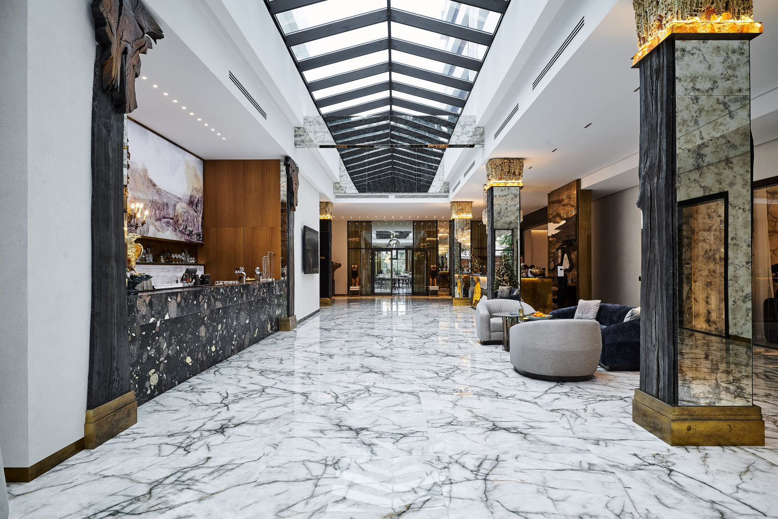 Оформление фойе отеля | LUCIANO HOTEL & SPA, Сочи