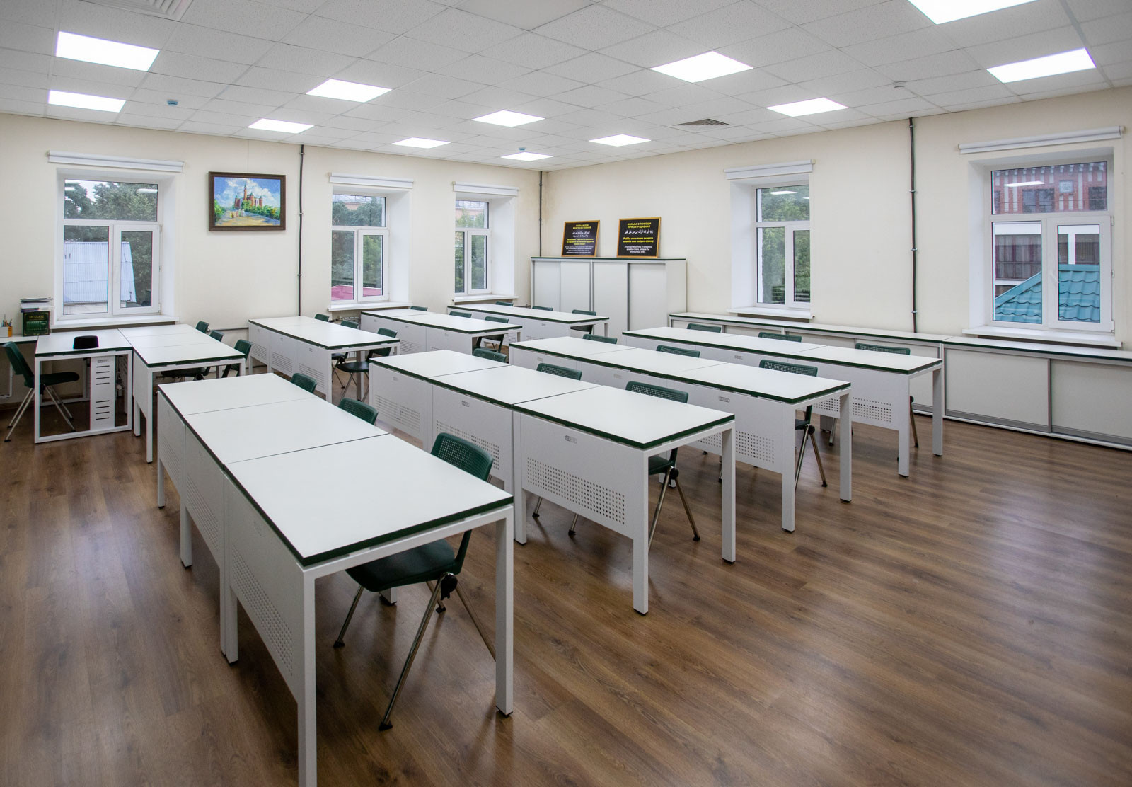 Медресе, Крутицкий вал