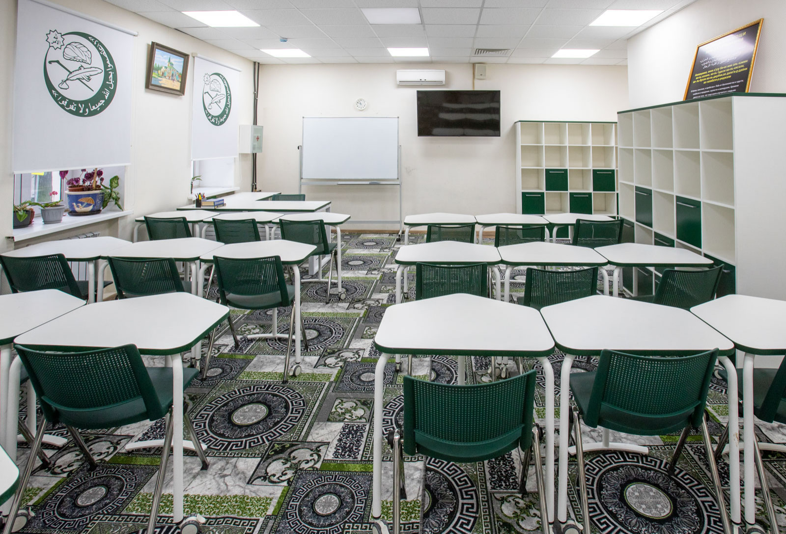 Медресе, Крутицкий вал