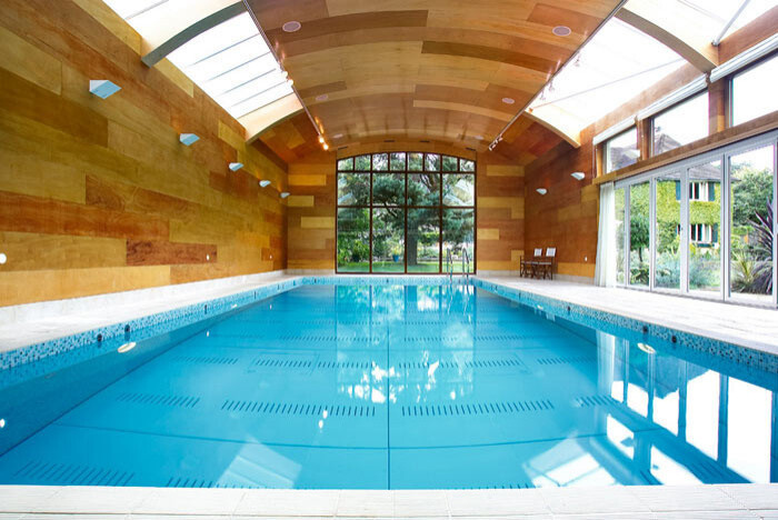 Стекло и зеркало