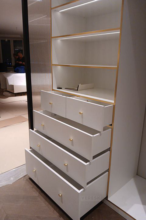 Гардеробные с подсветкой