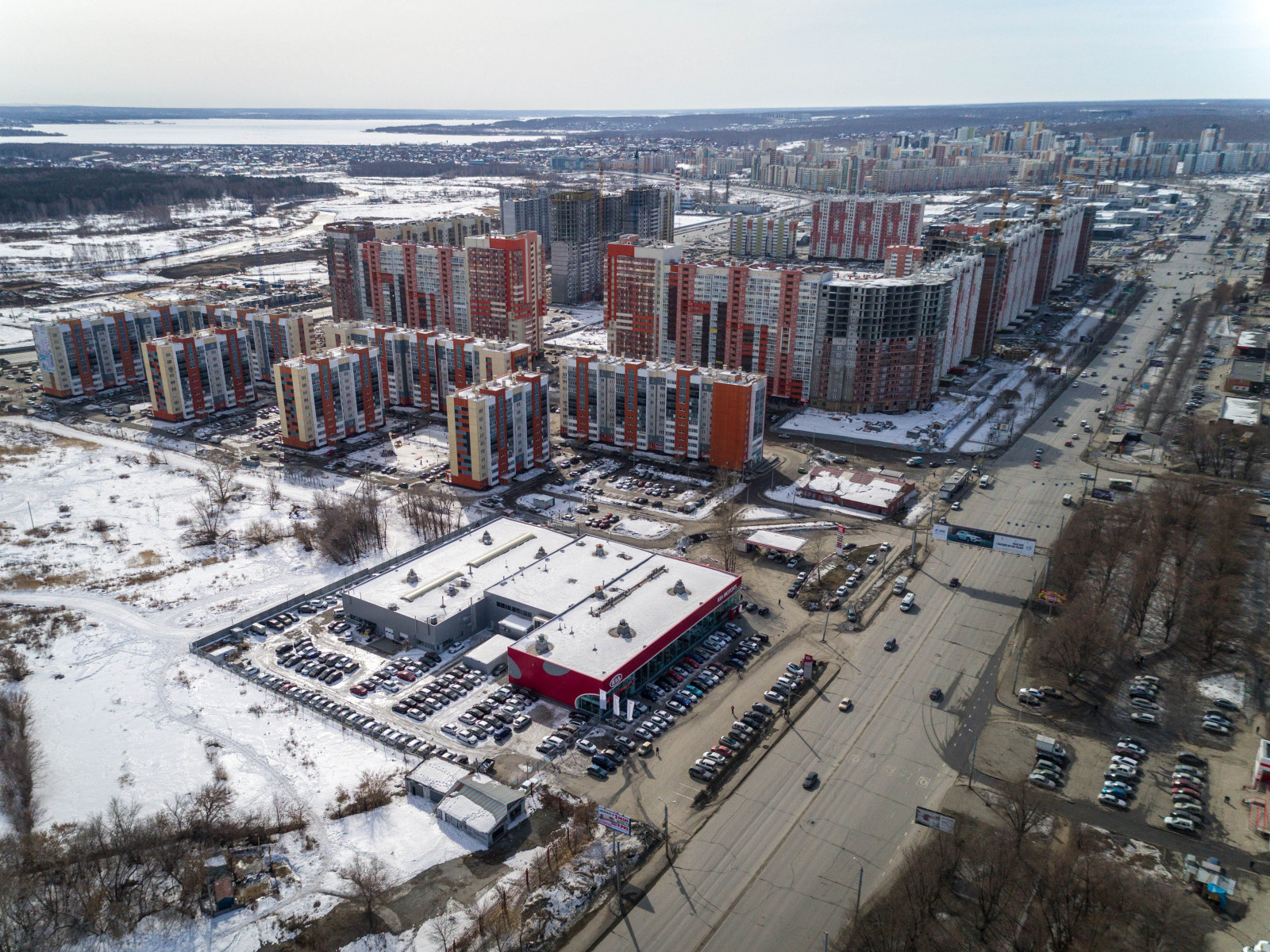 Автосалон KIA MOTORS ЧЛБ
