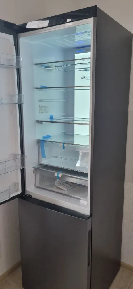 Установка холодильника