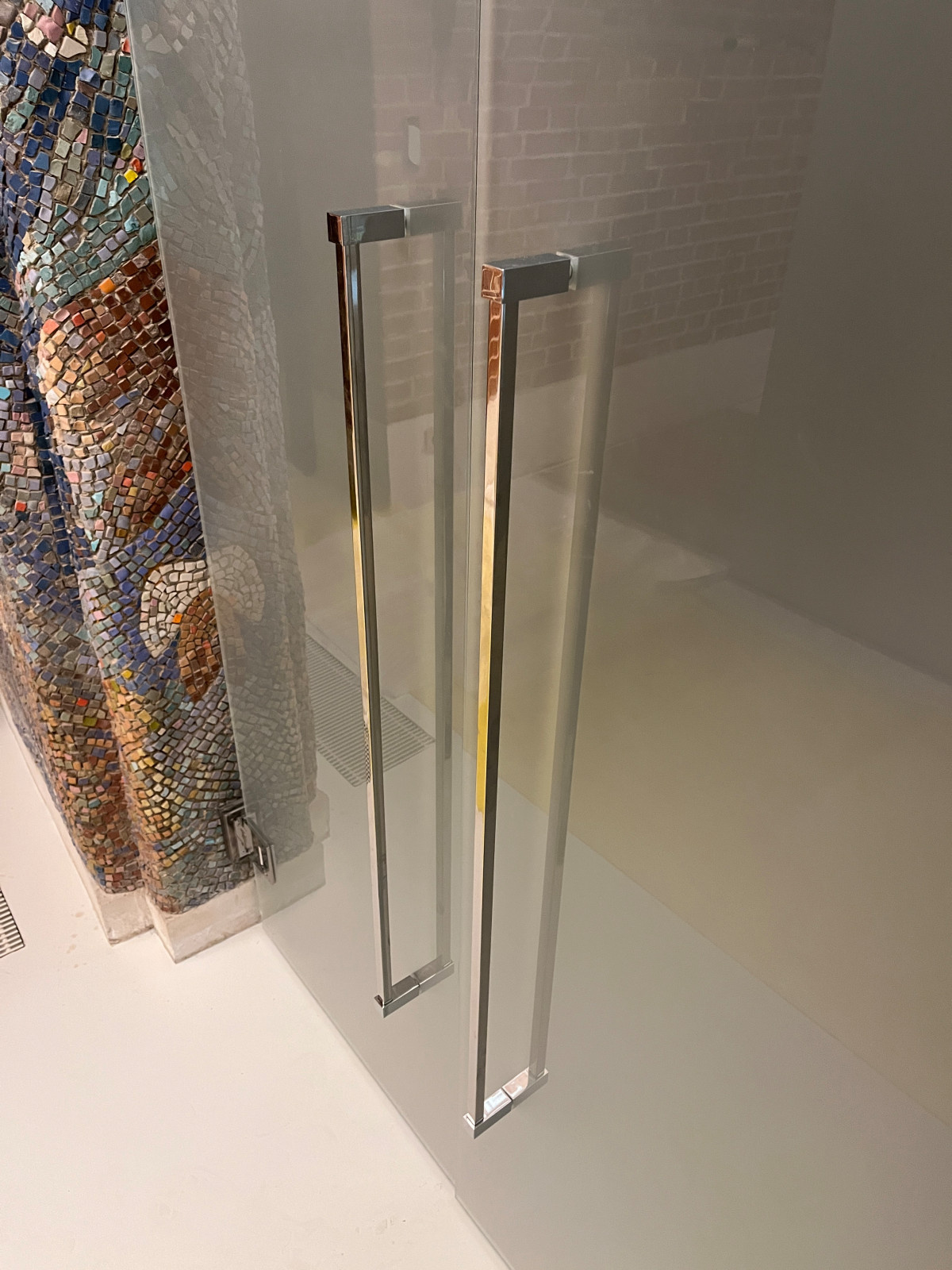 Межкомнатные стеклянные двери