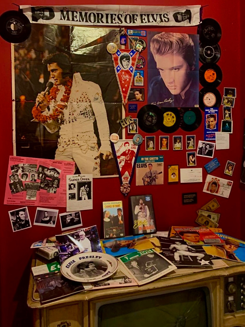 HOUSE OF ROCK