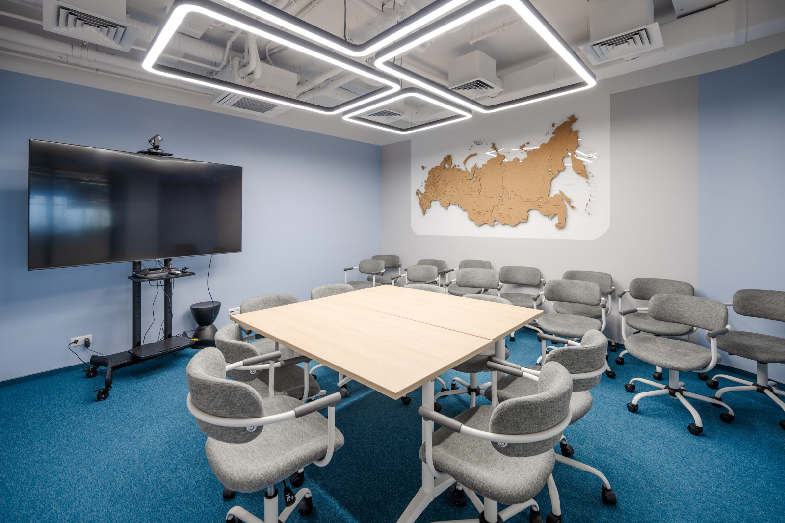 Офис компании-застройщика Самолет