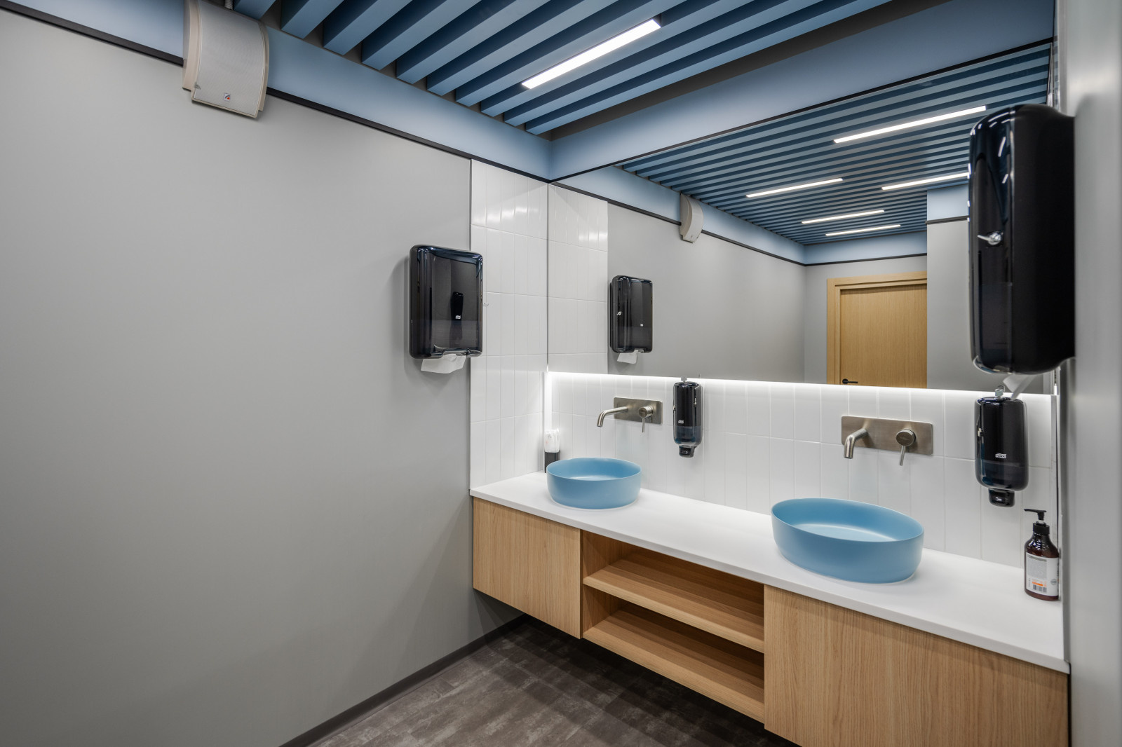 Офис компании-застройщика Самолет