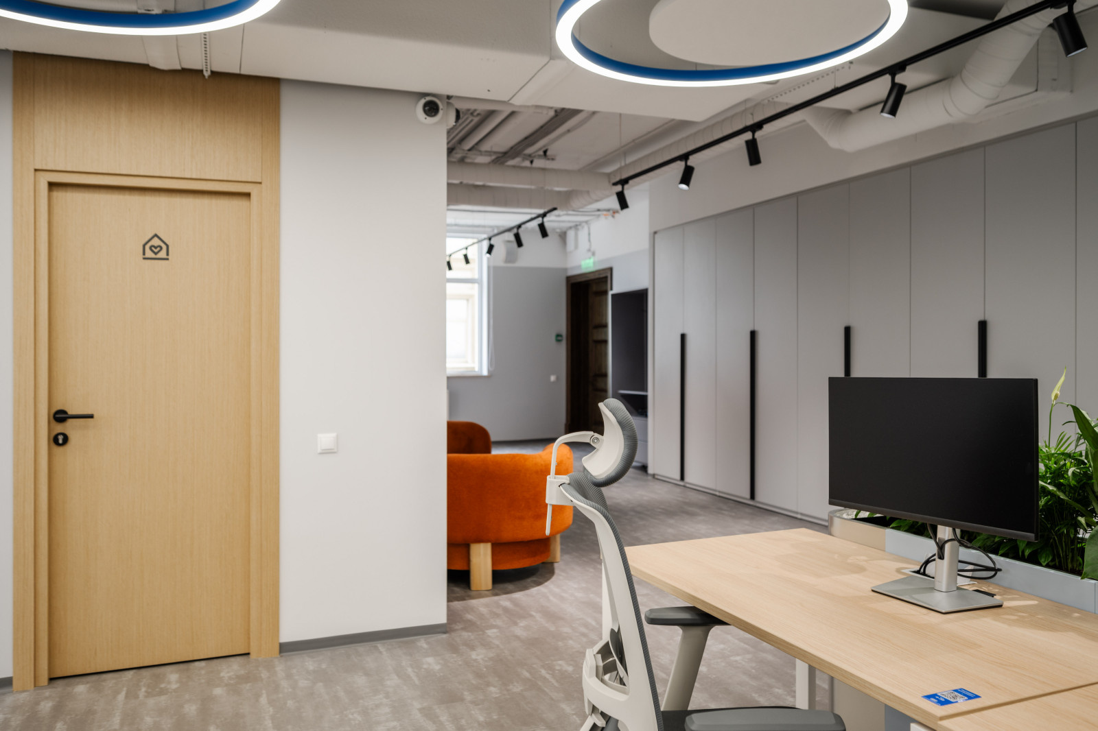 Офис компании-застройщика Самолет