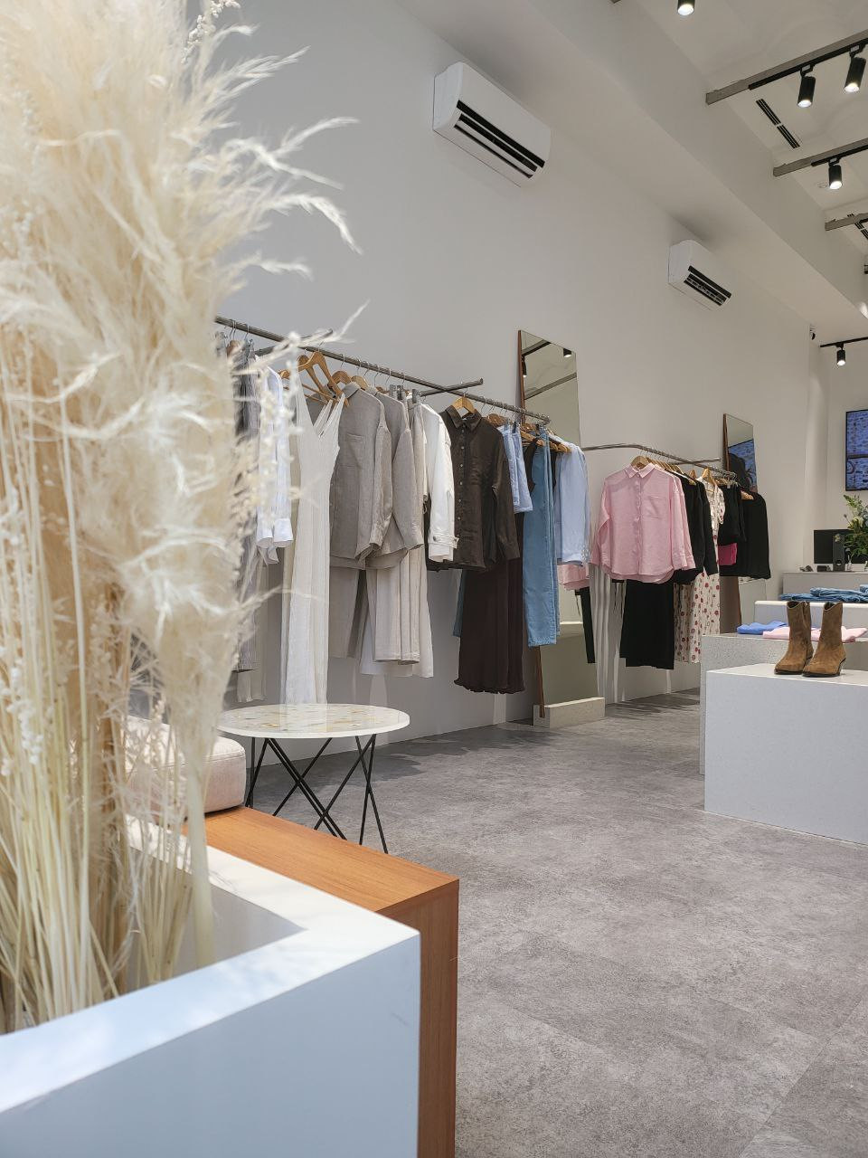 Магазин одежды «Nude Story