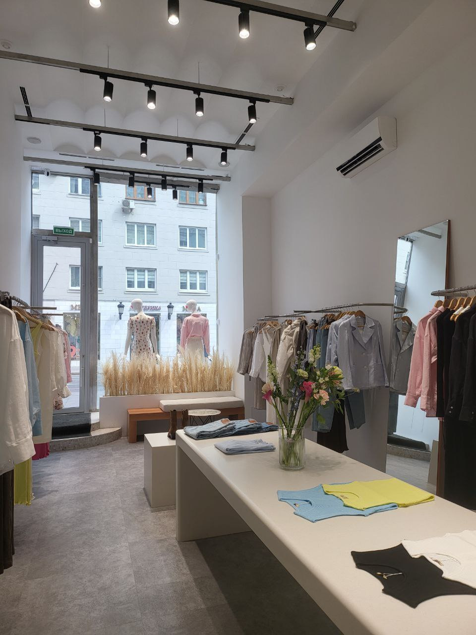 Магазин одежды «Nude Story