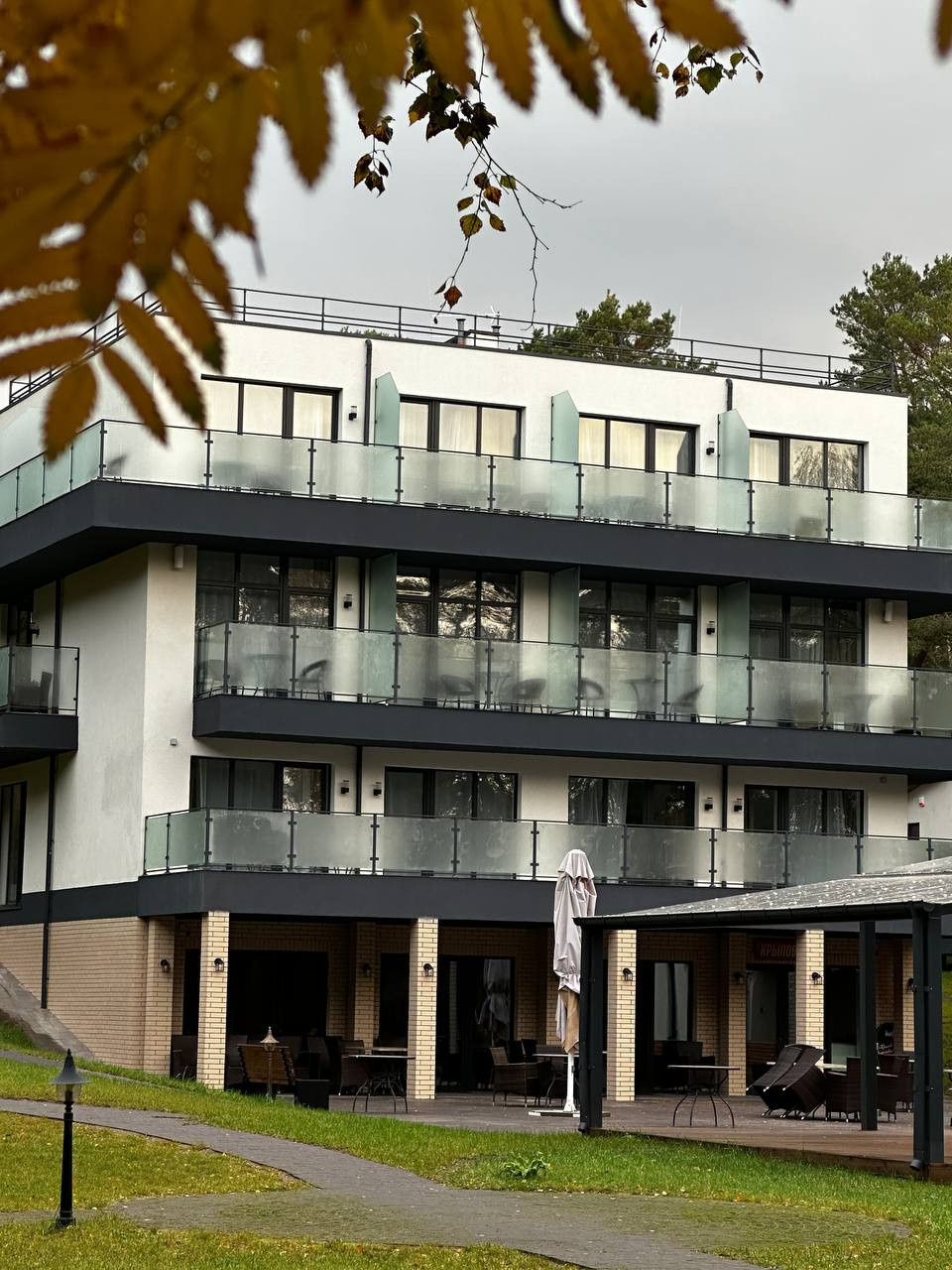 ГОСТИНИЧНЫЙ КОМПЛЕКС В ПОС. ЛЕСНОЙ НА КУРШСКОЙ КОСЕ | 2023