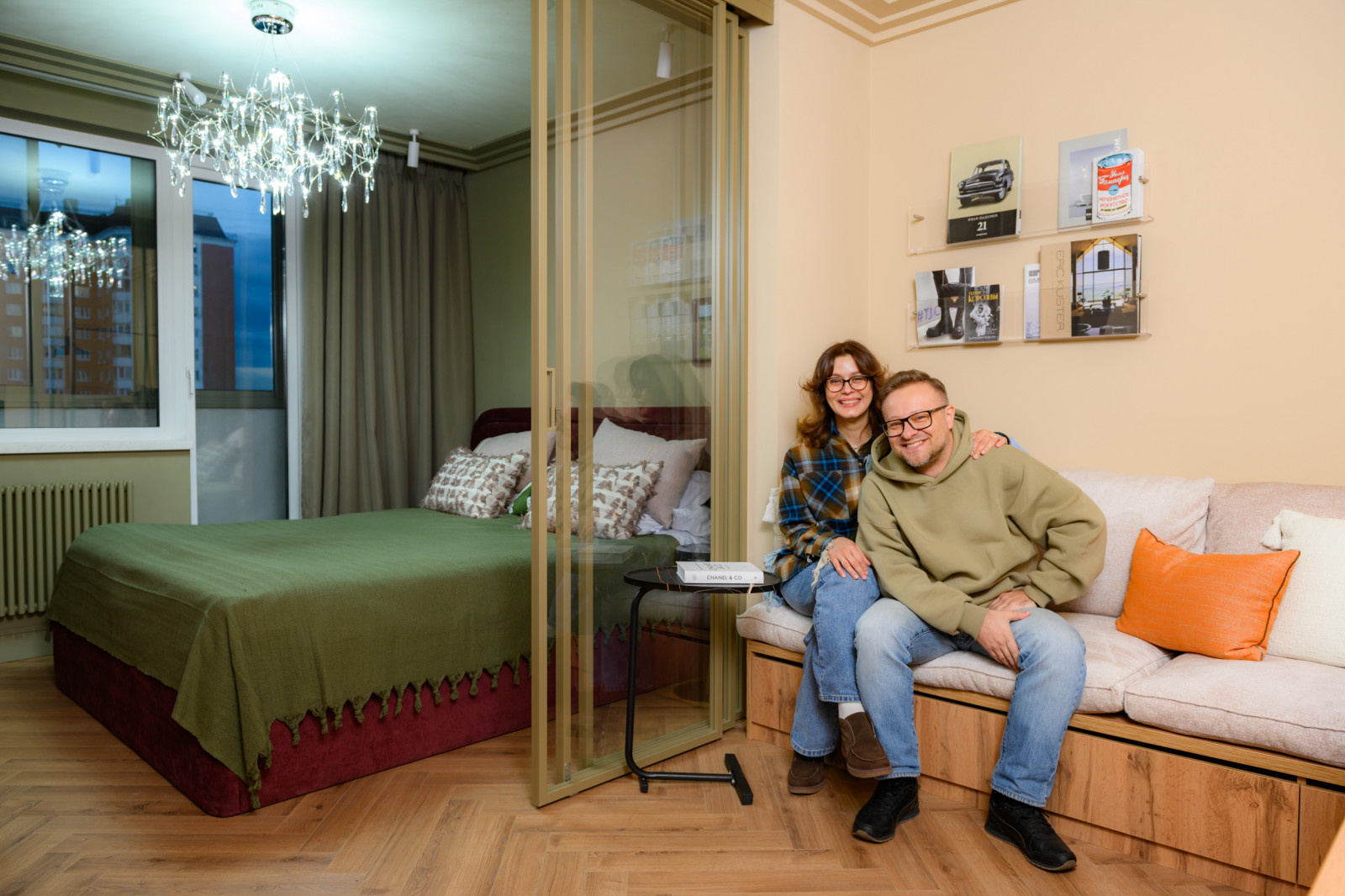 Шкаф для передачи "Квартирный вопрос"