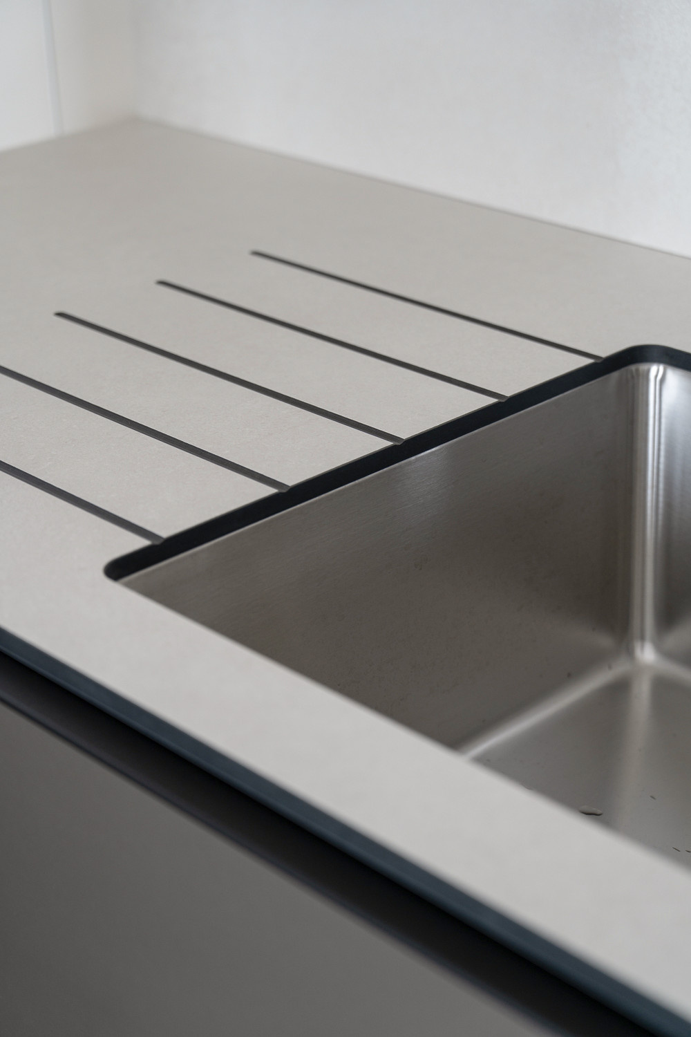 Мойка зона раковины на кухне