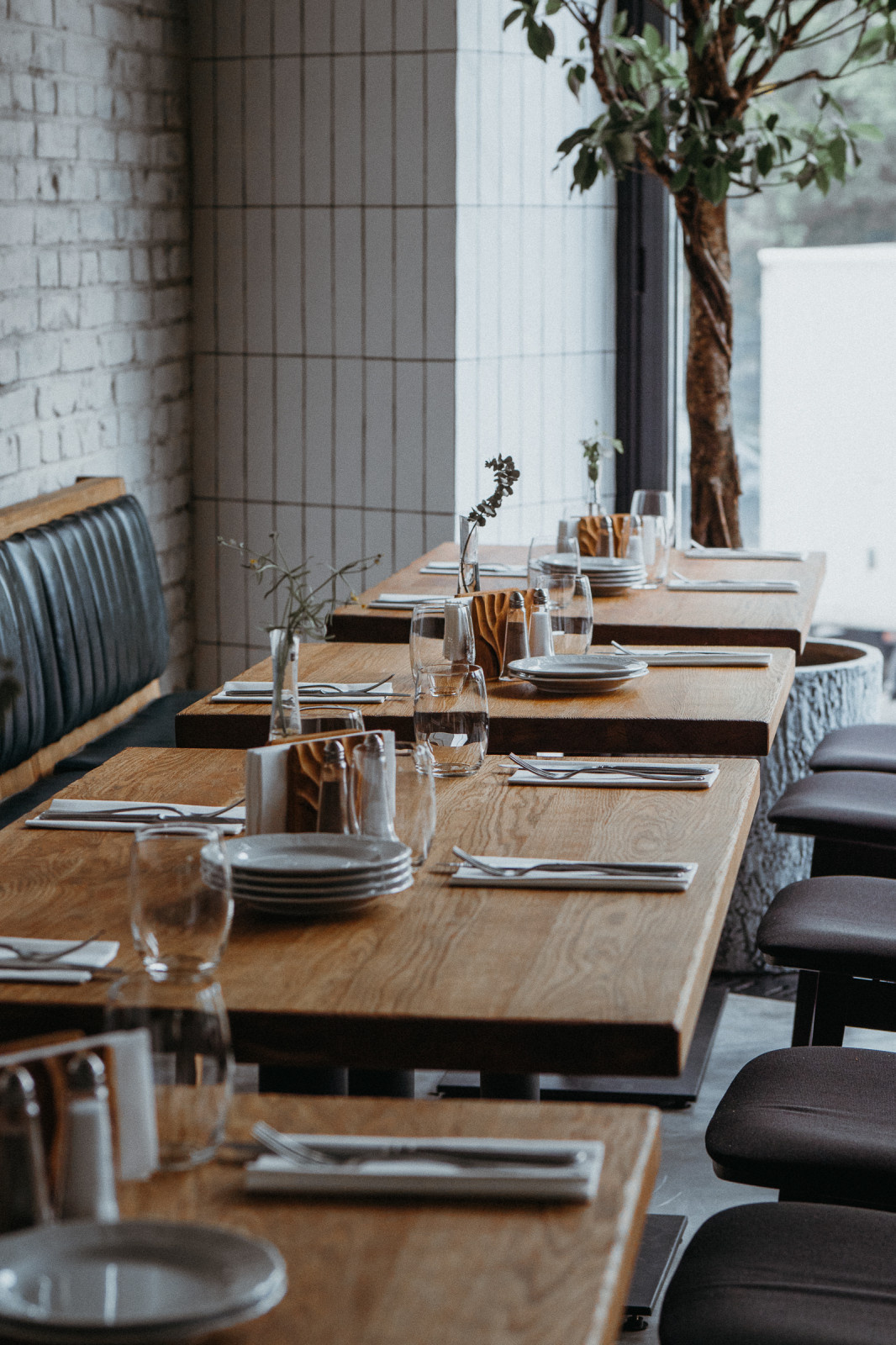 Столы из массива