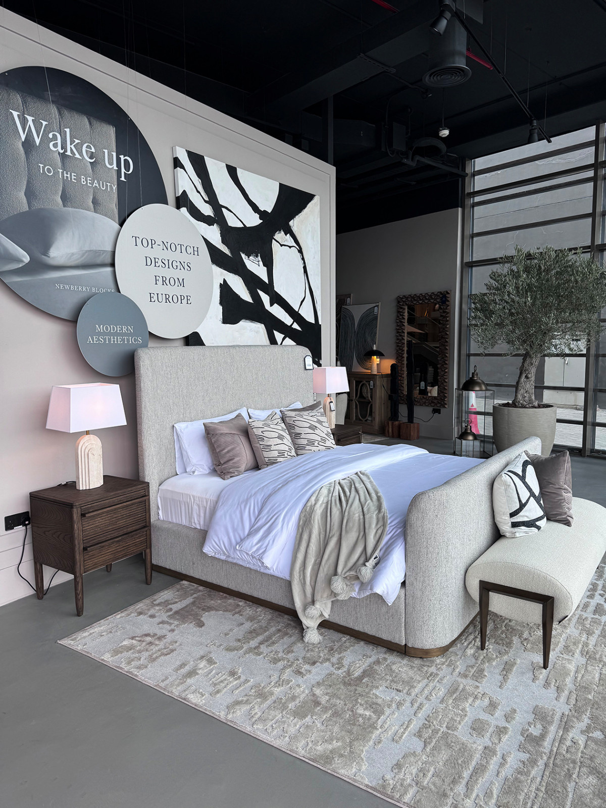 Оформление мебельного шоу-рума