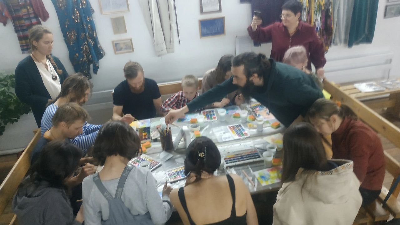 Интуитивное рисование акварелью по мокрому "Диалог с собой" в КЦ "Ганга"  в селе
