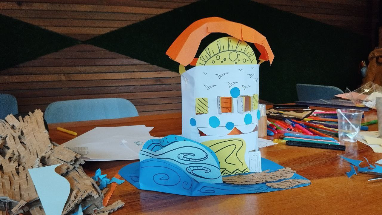 Занятие по архитектуре для детей в городе Алания, Турция