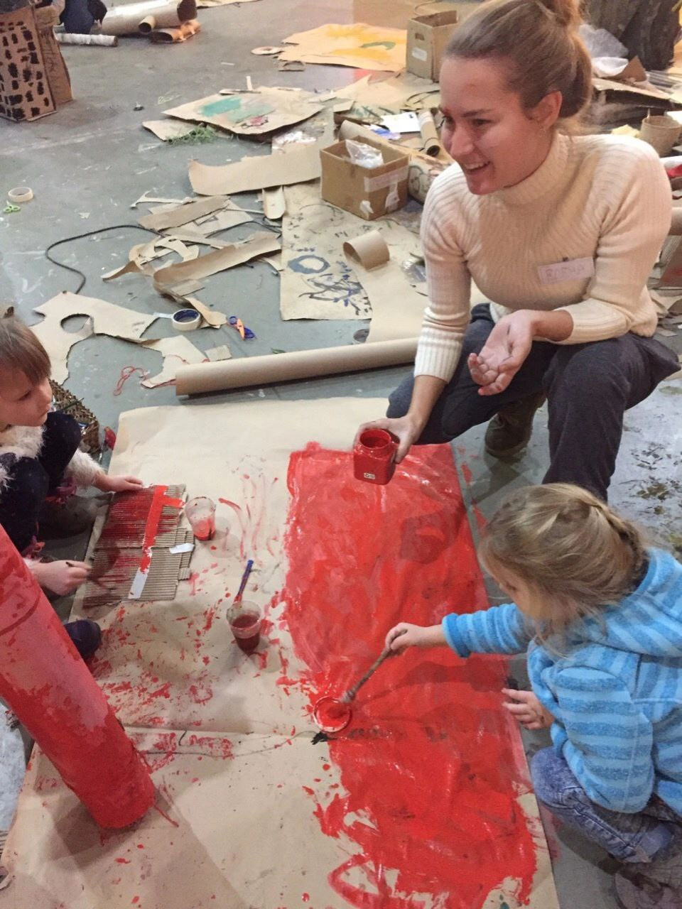 Эко фестиваль в Севкабель в Санкт-Петербурге. Построили город из вторсырья