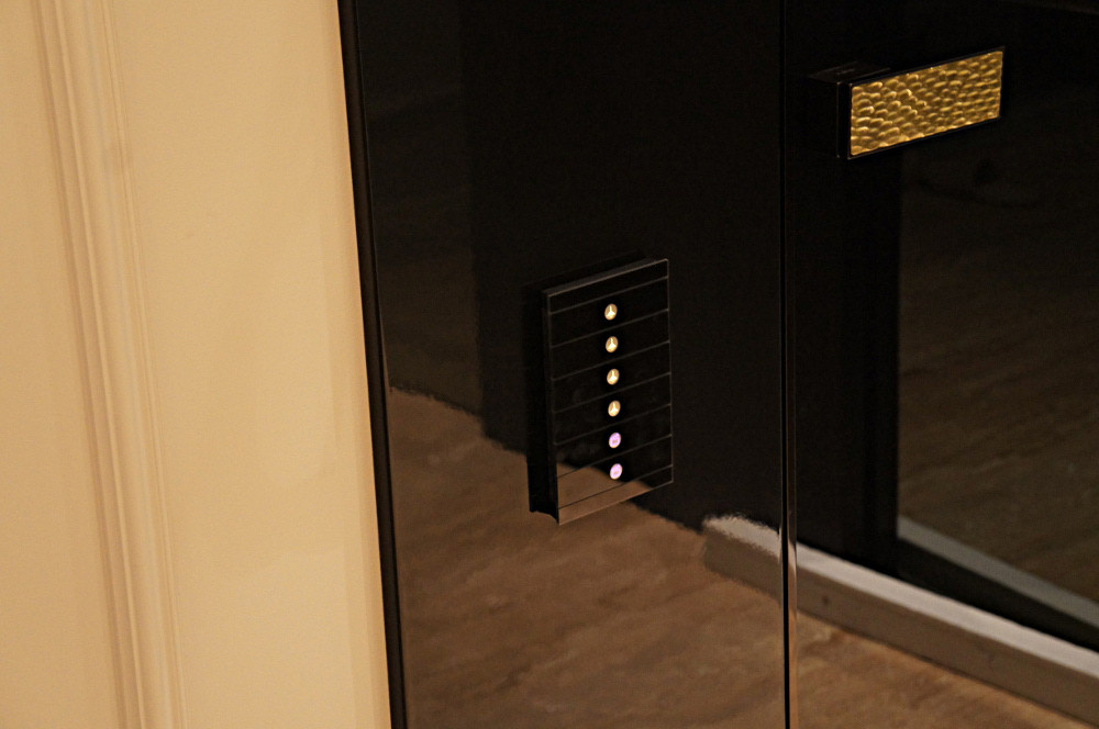 наб. Робеспьера