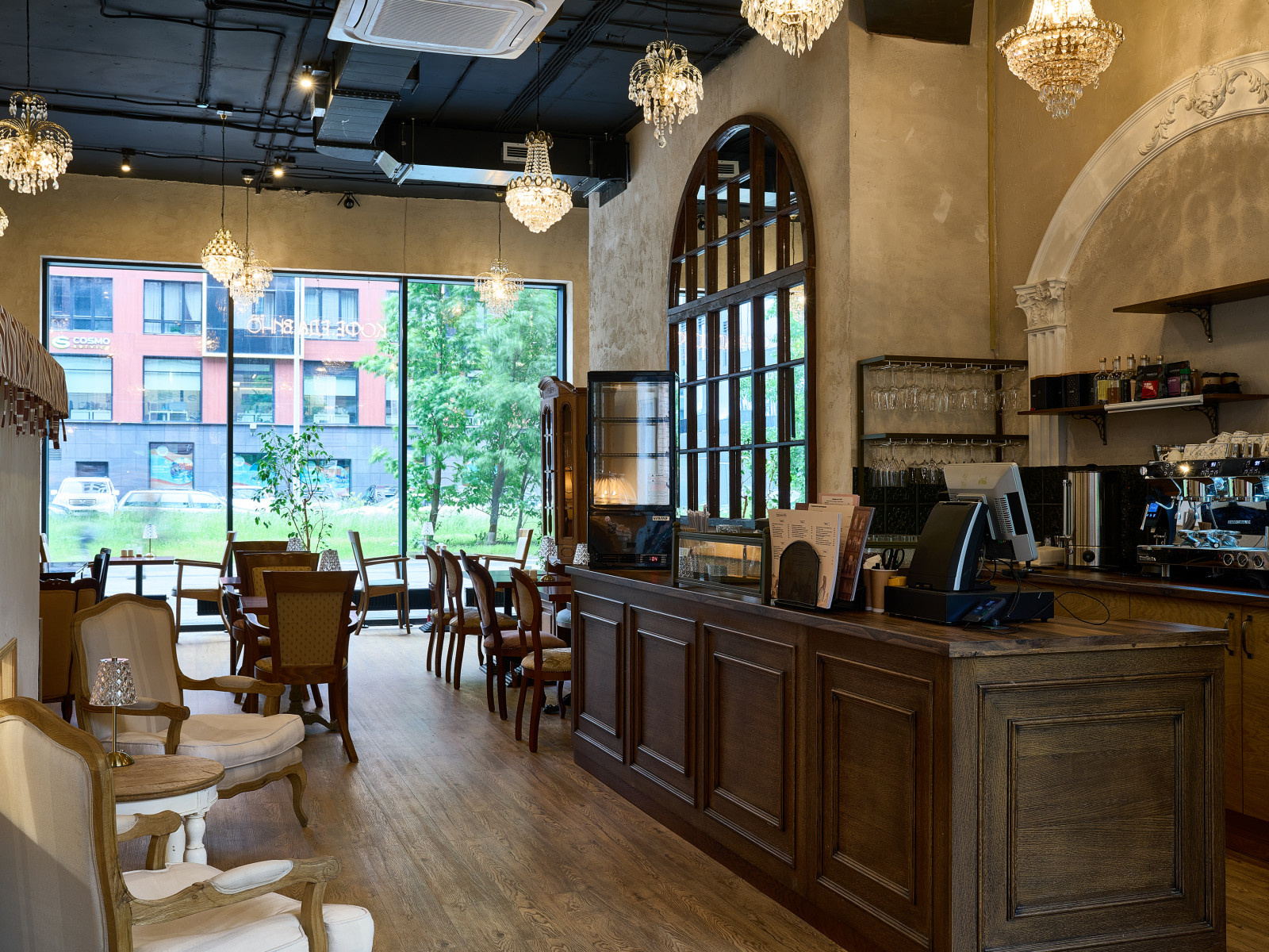 Ресторан В’Альтер в Санкт-Петербурге. Стахановцев