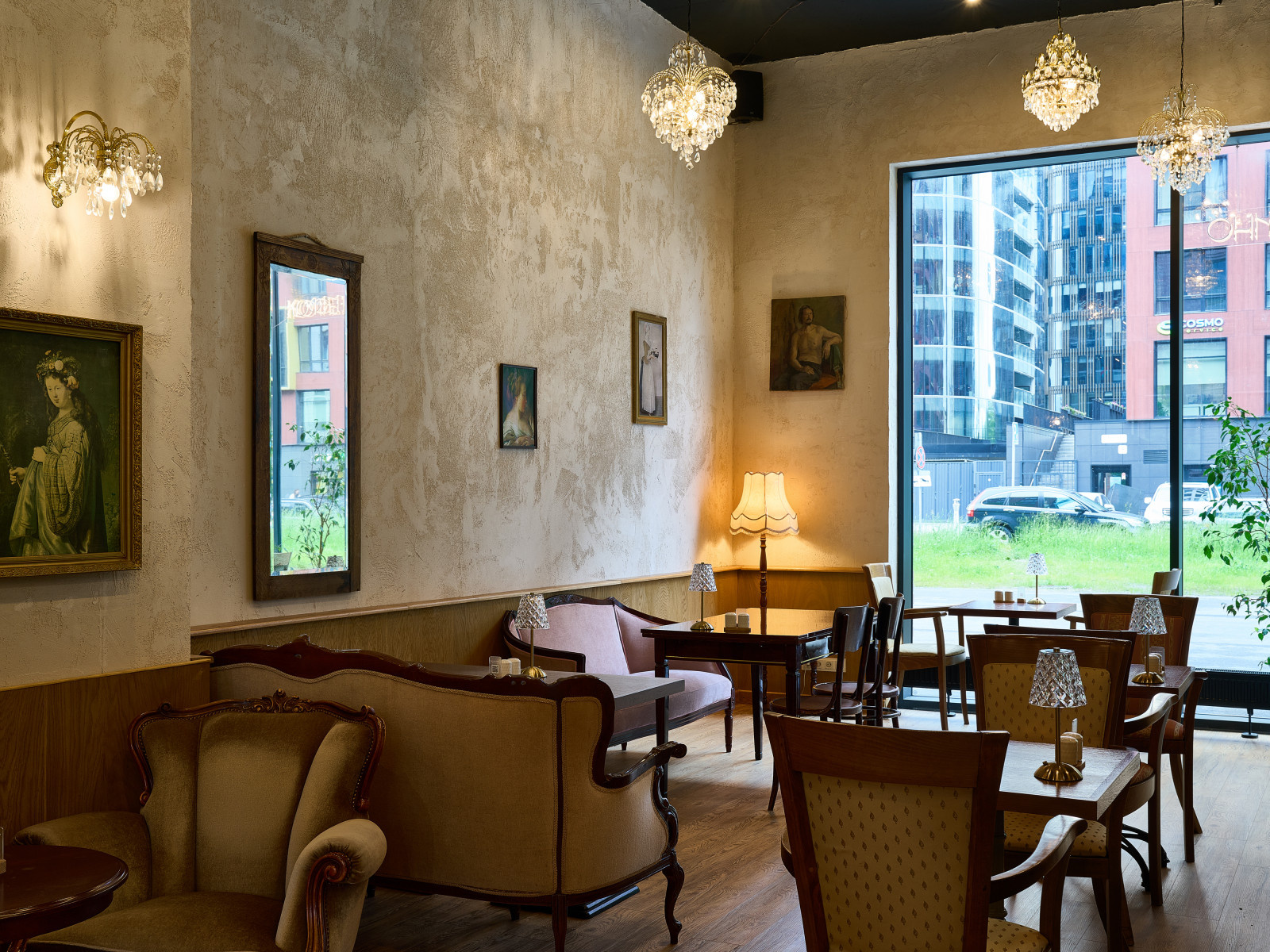 Ресторан В’Альтер в Санкт-Петербурге. Стахановцев