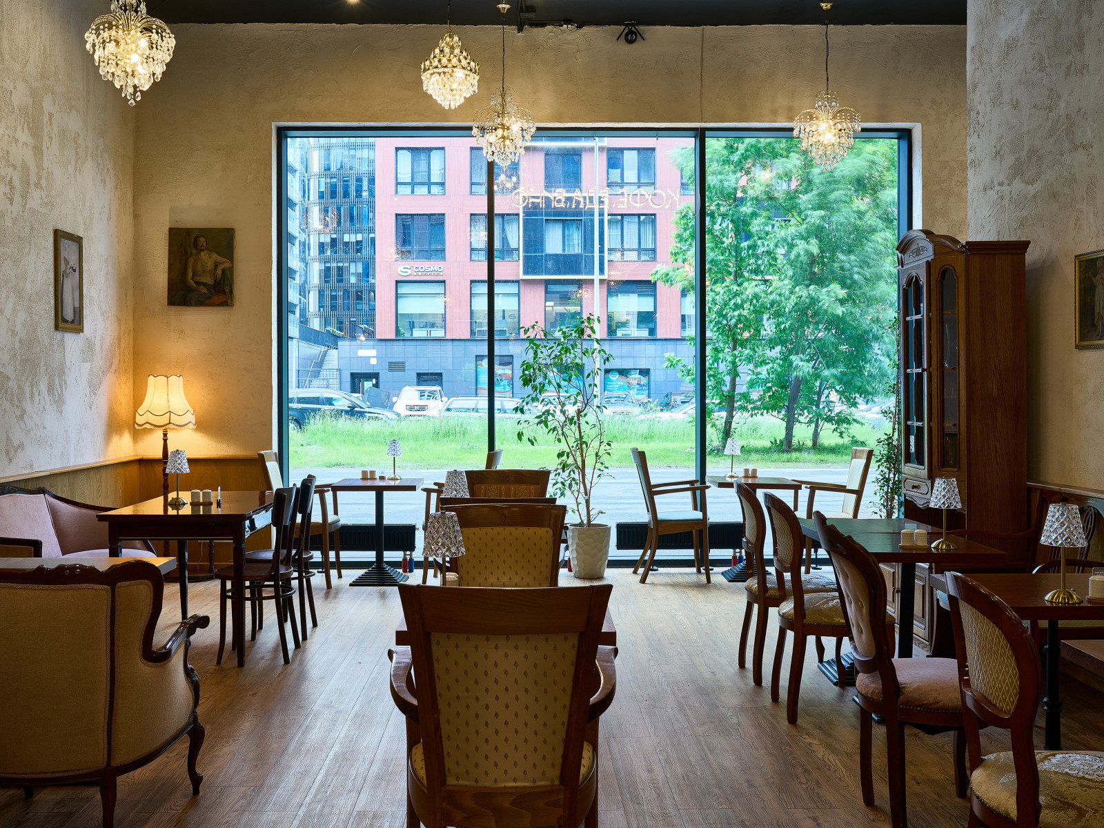 Ресторан В’Альтер в Санкт-Петербурге. Стахановцев