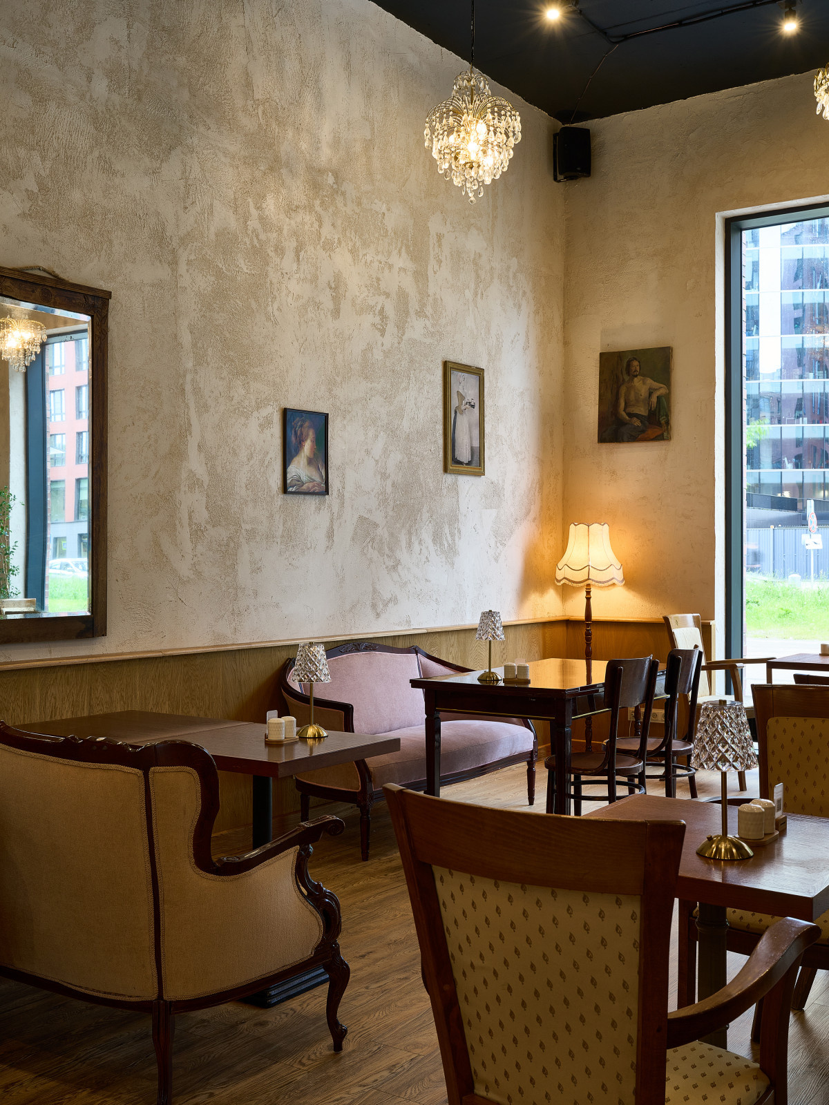 Ресторан В’Альтер в Санкт-Петербурге. Стахановцев