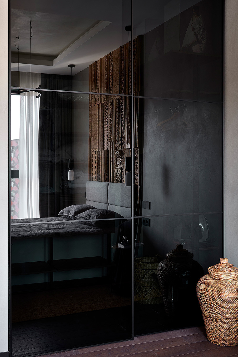 Квартира в доме с золотой аркой