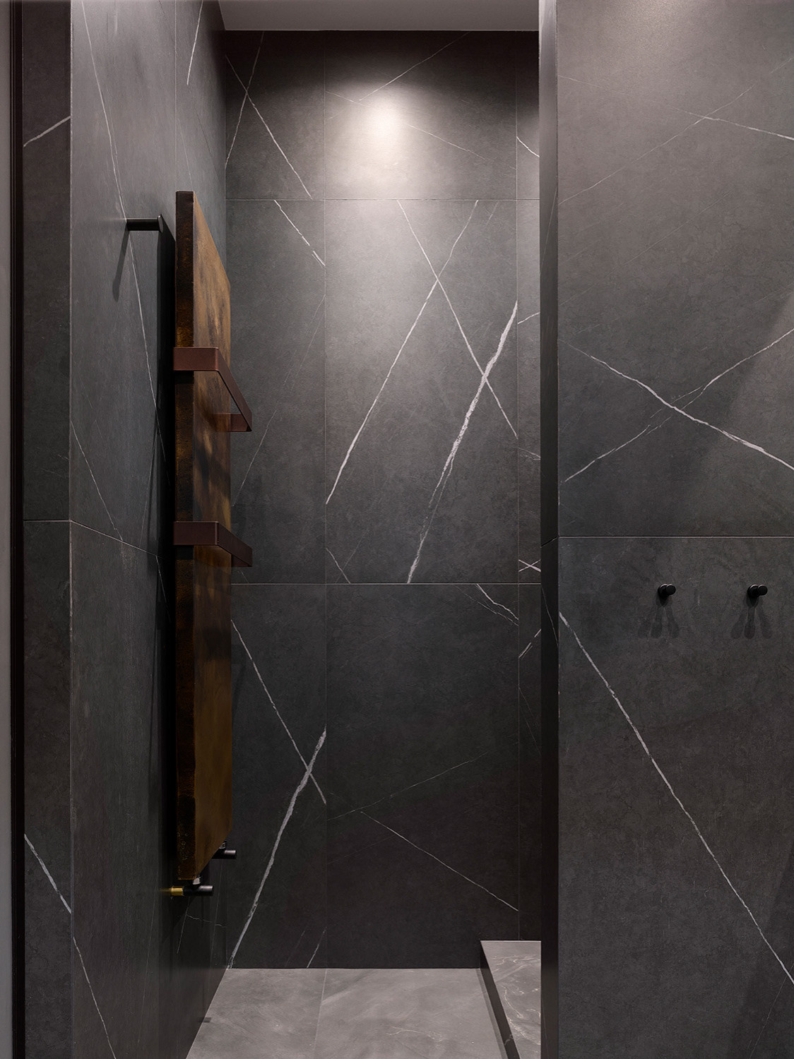 Квартира в доме с золотой аркой