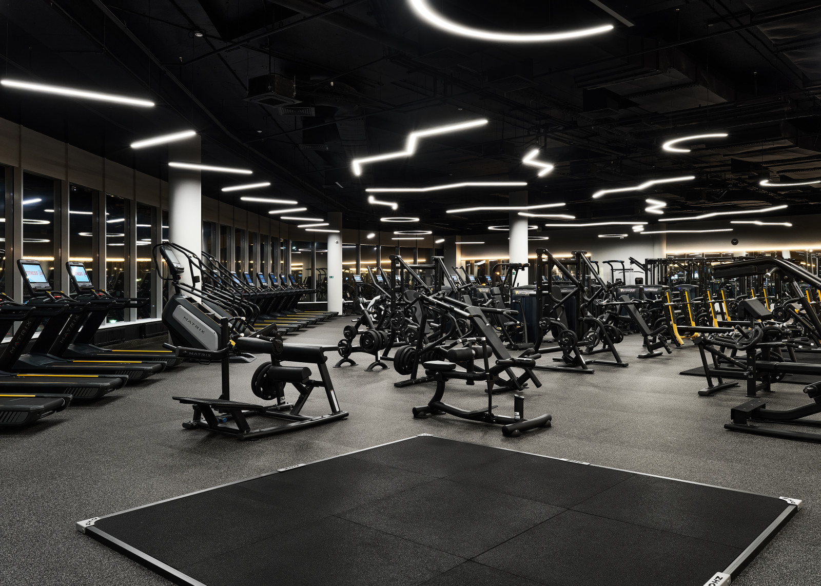 Фитнес-клуб Fitness 24. Санкт-Петербург