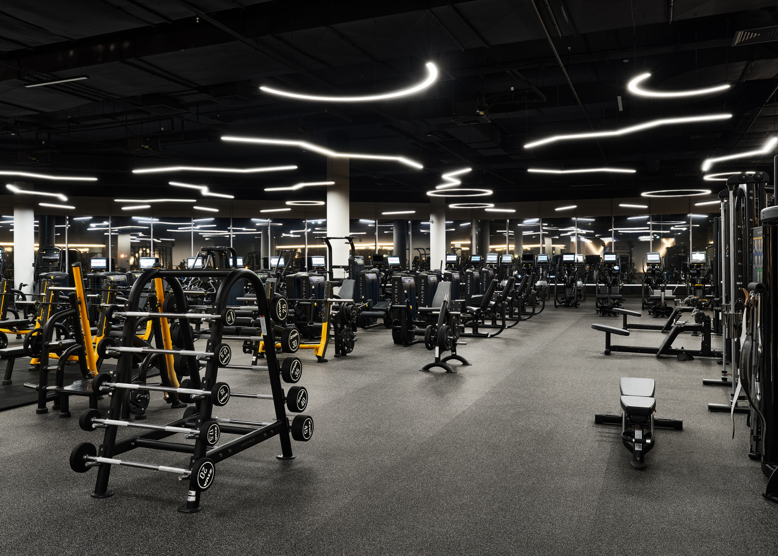 Фитнес-клуб Fitness 24. Санкт-Петербург