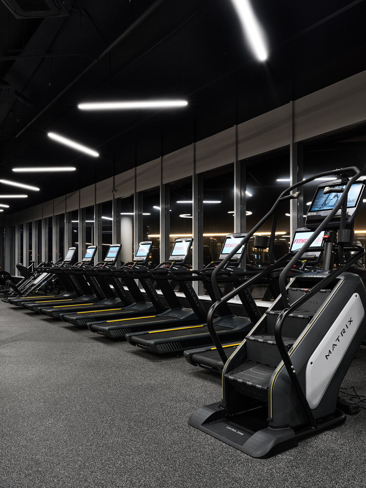 Фитнес-клуб Fitness 24. Санкт-Петербург