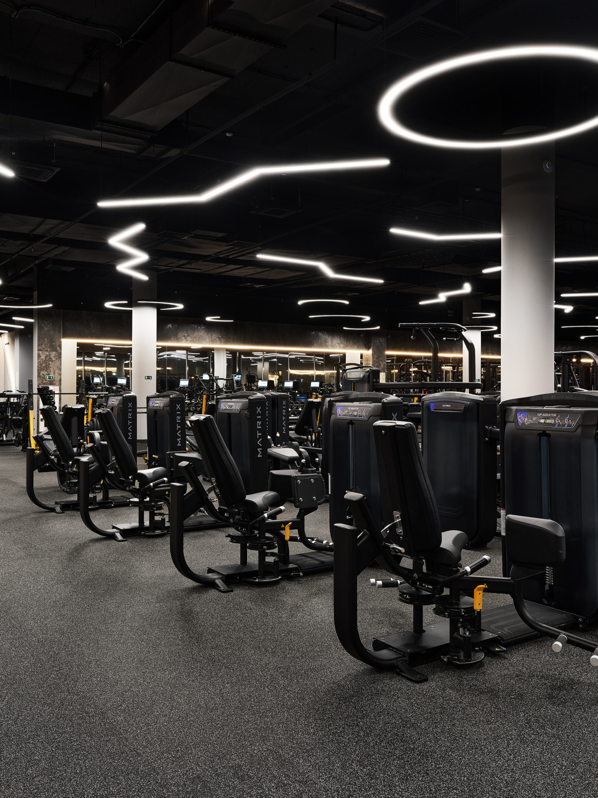 Фитнес-клуб Fitness 24. Санкт-Петербург