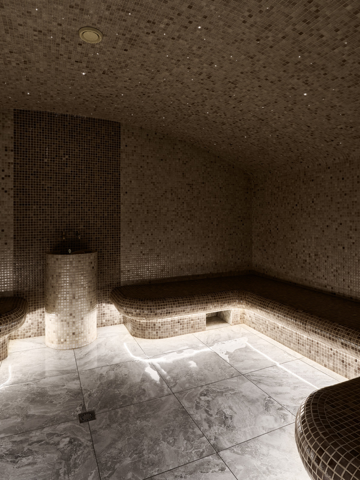 Фитнес-клуб Fitness 24. Санкт-Петербург