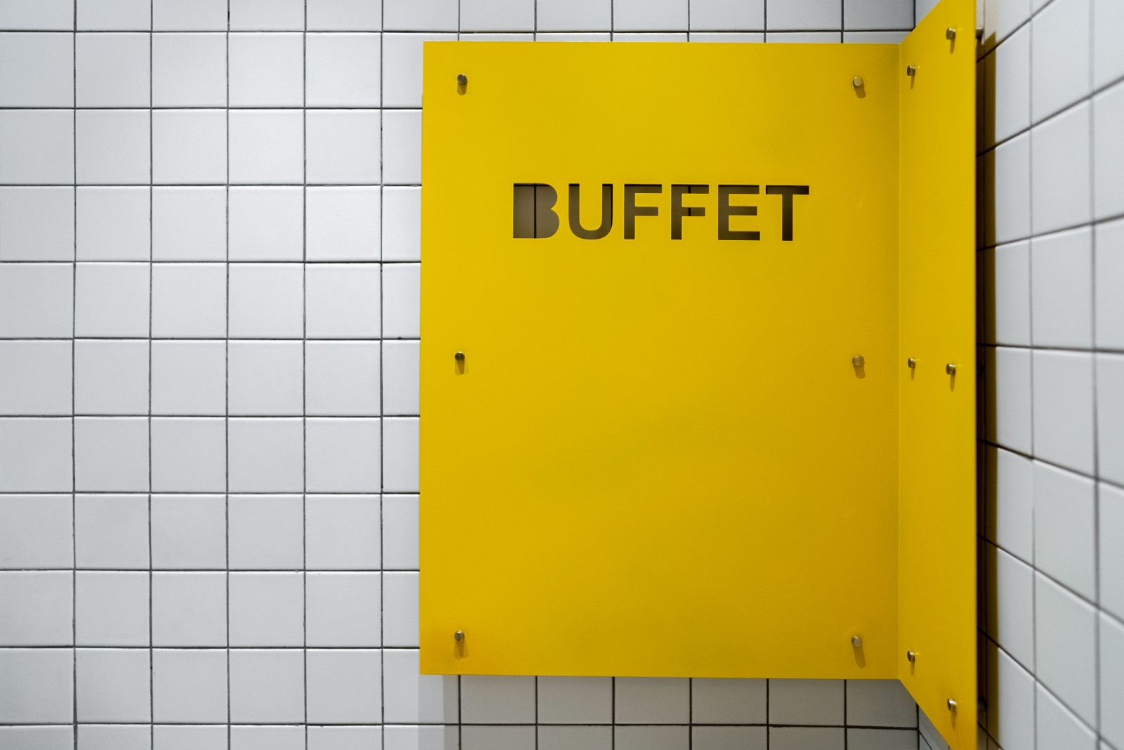 Вывеска из металла