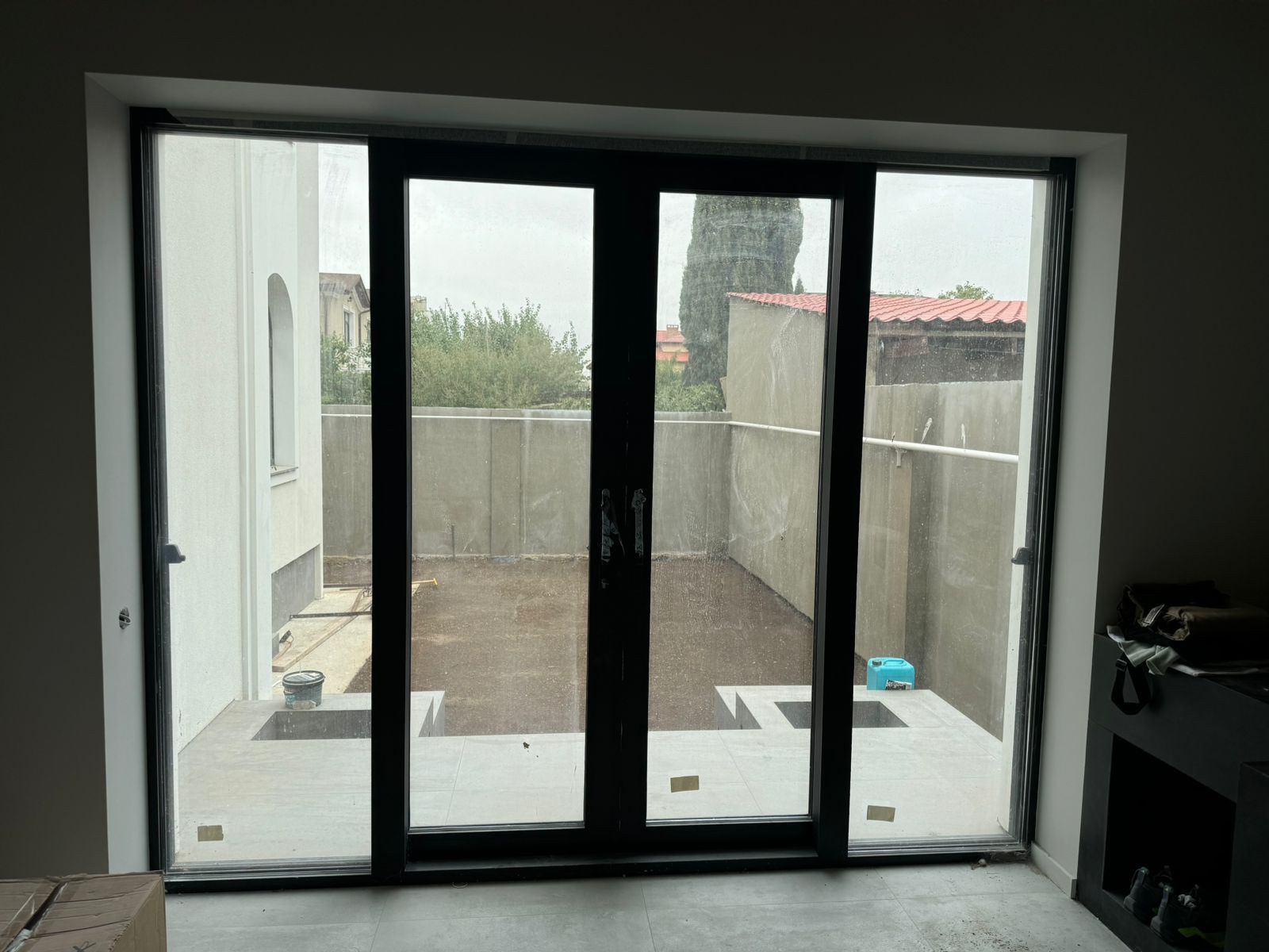 Минимализм, Евпатория