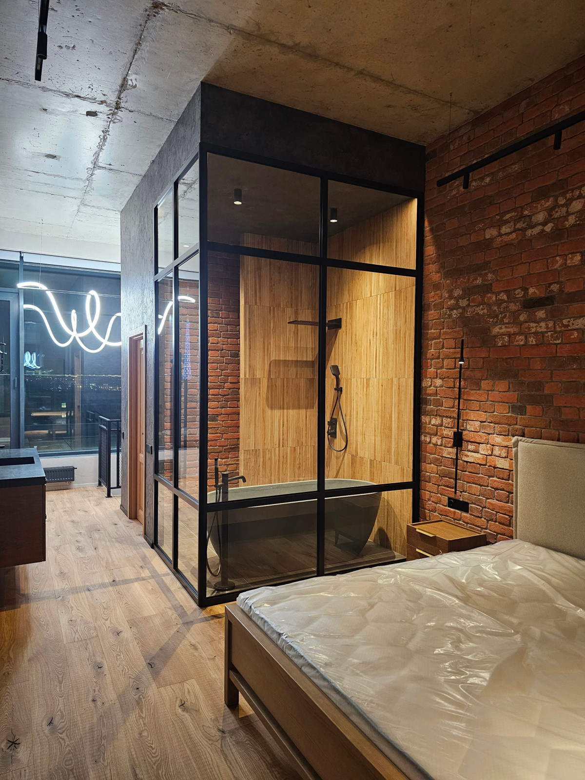 ЖК "Мануфактура James Beck". Двухуровневая квартира с террасой.