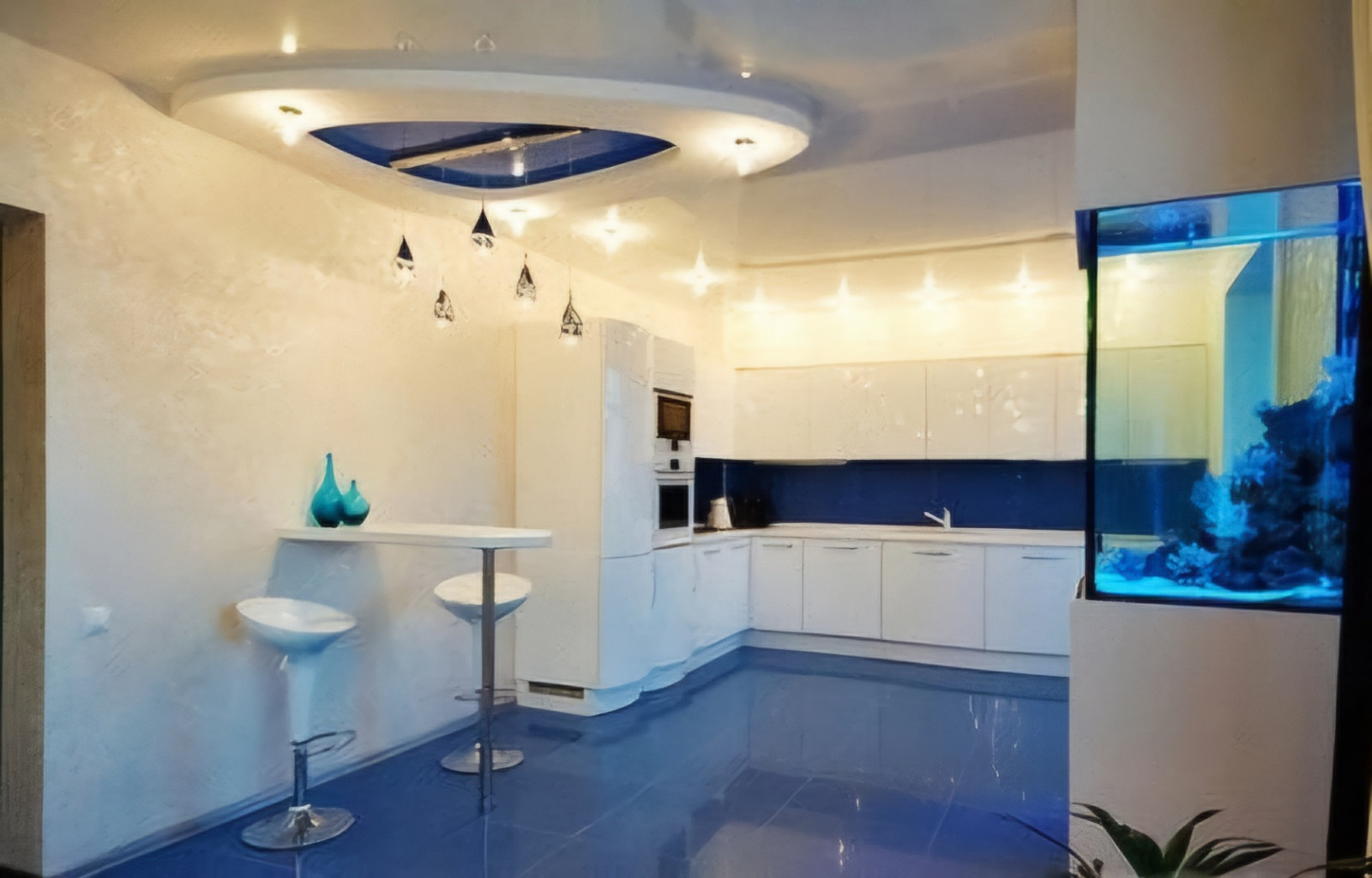 Дизайн квартиры в футуристическом стиле с морским