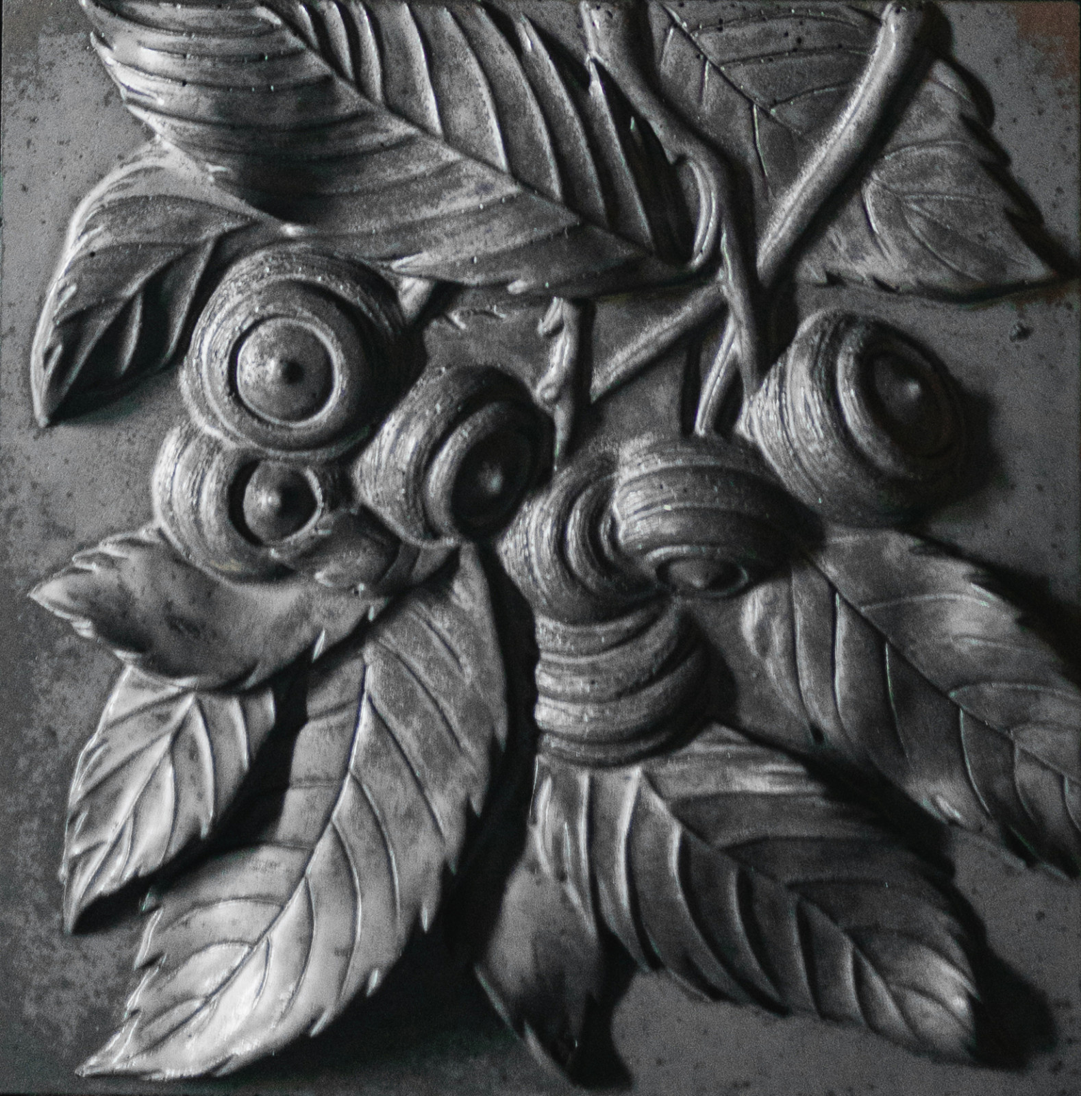 Керамическое панно "Райский сад" в Усадьбе Неклюдова