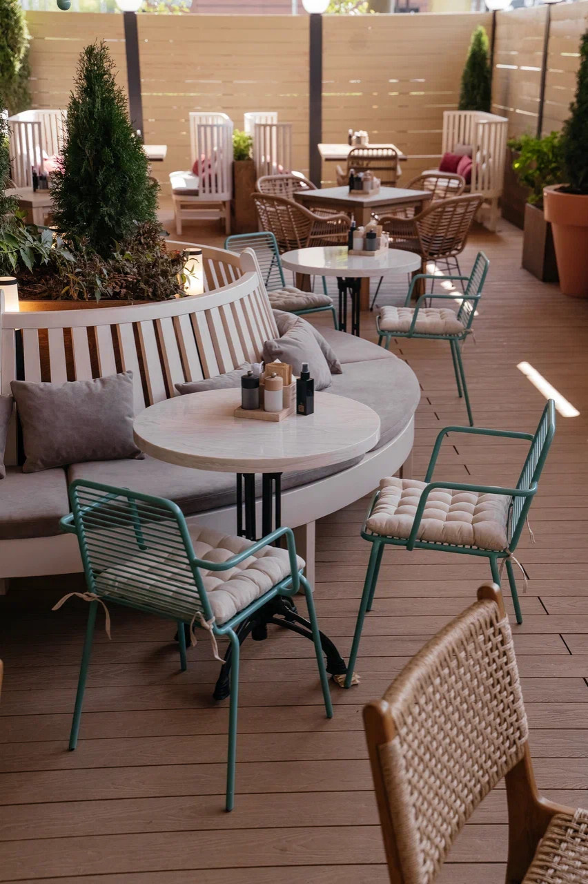 Веранда ресторана Tavola Perffeta